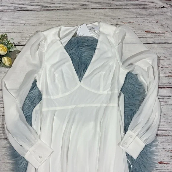 NWT Lulus Talk About Divine White Long Sleeve Backless Maxi Dress - Picture 7 of 11